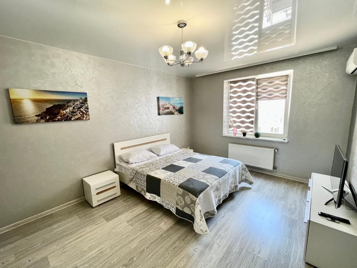 Apartment In Center Premium Ιβανό-Φρανκίβσκ Εξωτερικό φωτογραφία