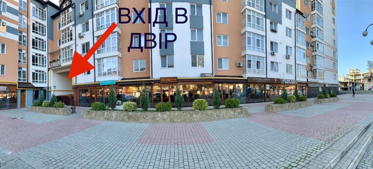 Apartment In Center Premium Ιβανό-Φρανκίβσκ Εξωτερικό φωτογραφία